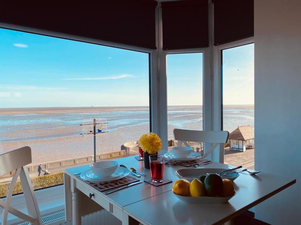 Tyme Suites On Kingsway 클리소프스 외부 사진